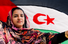Escoltant a l'Asria Mohamed