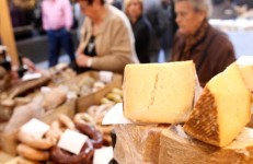 Fira-mercat de l'artesania i l'alimentació de Sant Narcís