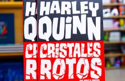 Harley Quinn: cristales rotos, de Mariko Tamako