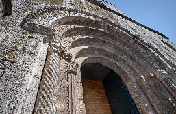 Portes enllà